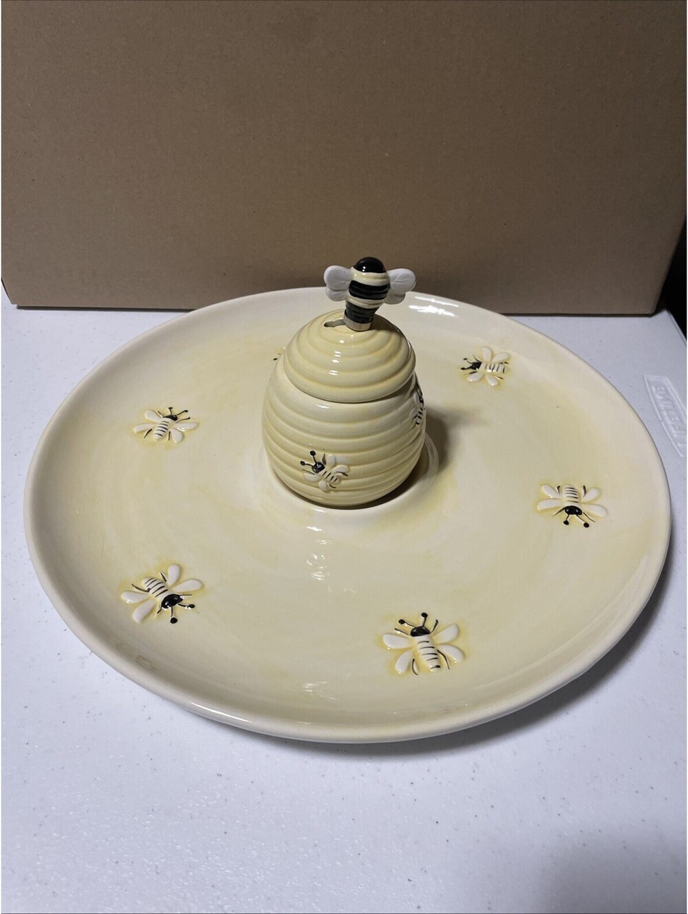 Transpac - Everyday - Beehive Chip & Dip with Spreader - L0078